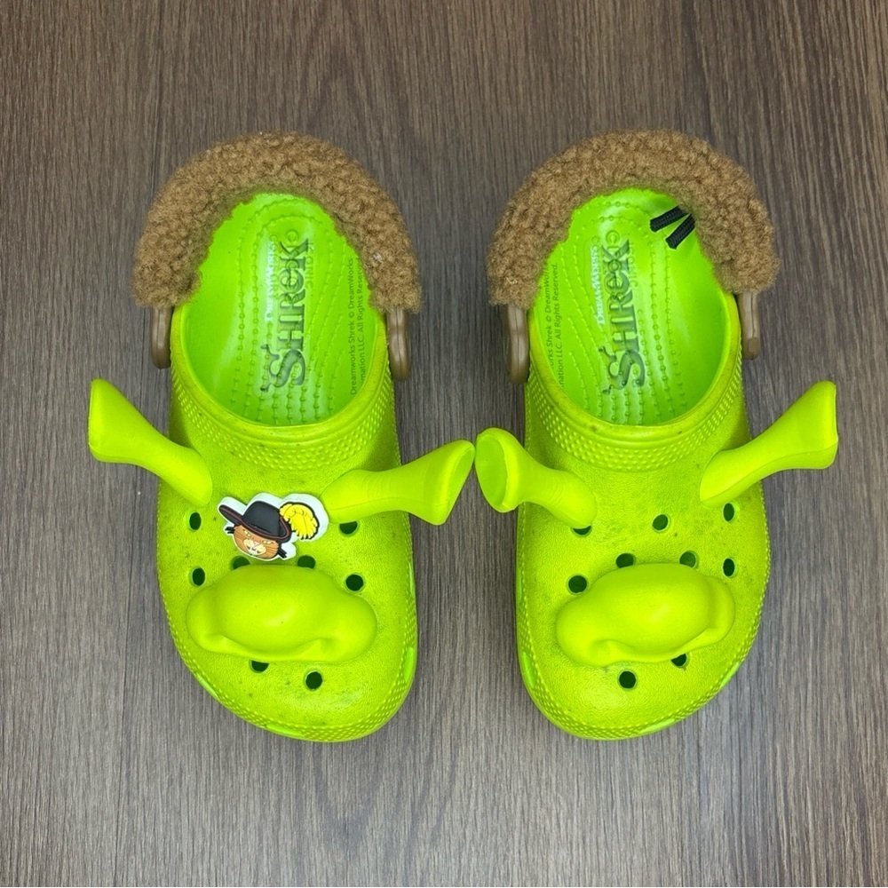 Crocs Shrek Classic Clogs Kids Size 12C Green Ogre Slippers Rare